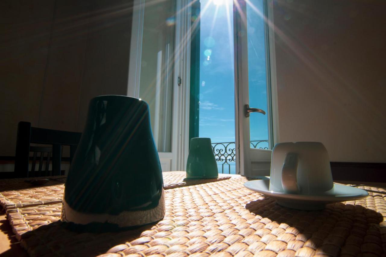 B&B Le Finestre Sul Mare ตารันโต ภายนอก รูปภาพ