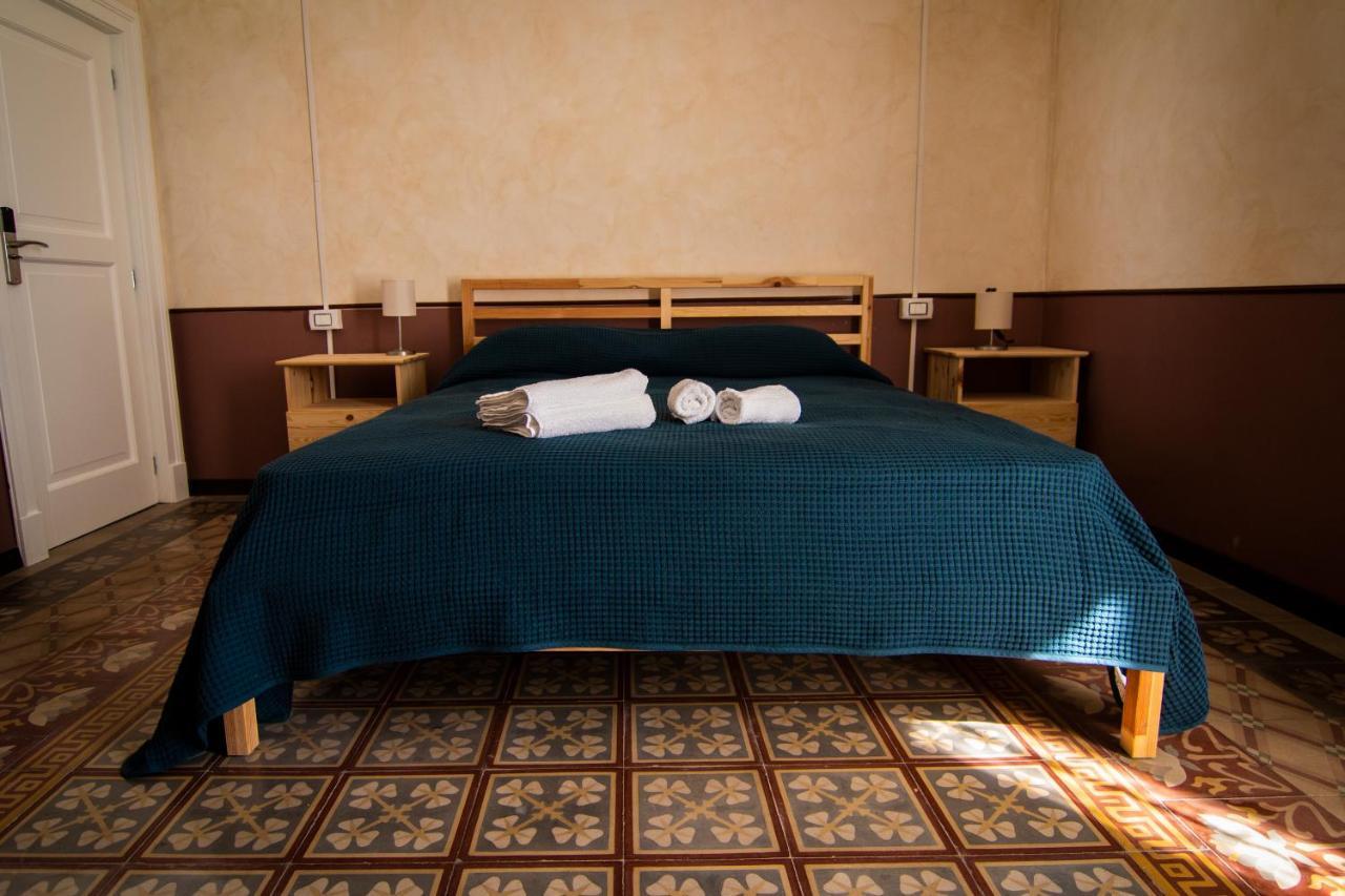 B&B Le Finestre Sul Mare ตารันโต ภายนอก รูปภาพ