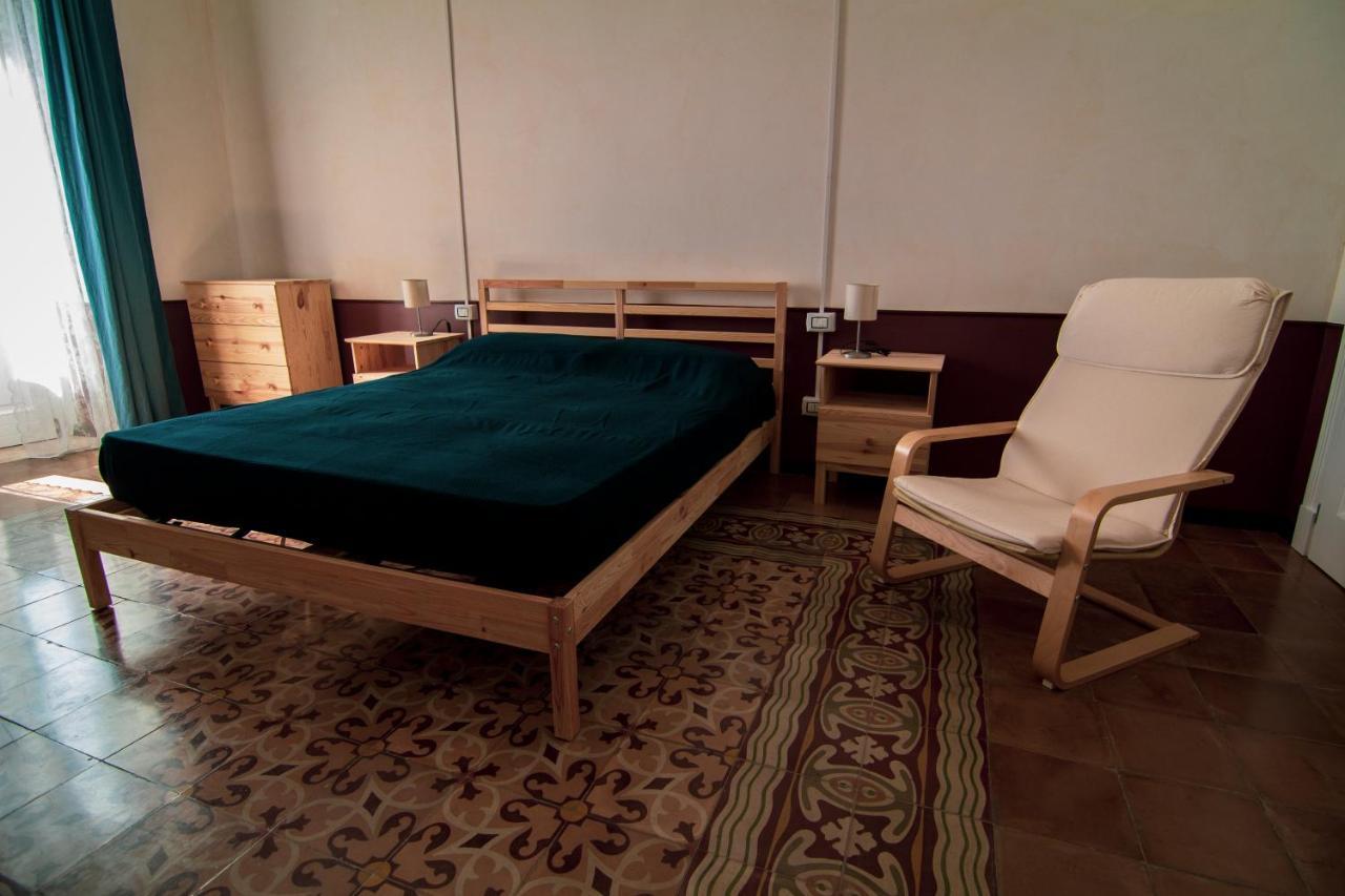 B&B Le Finestre Sul Mare ตารันโต ภายนอก รูปภาพ