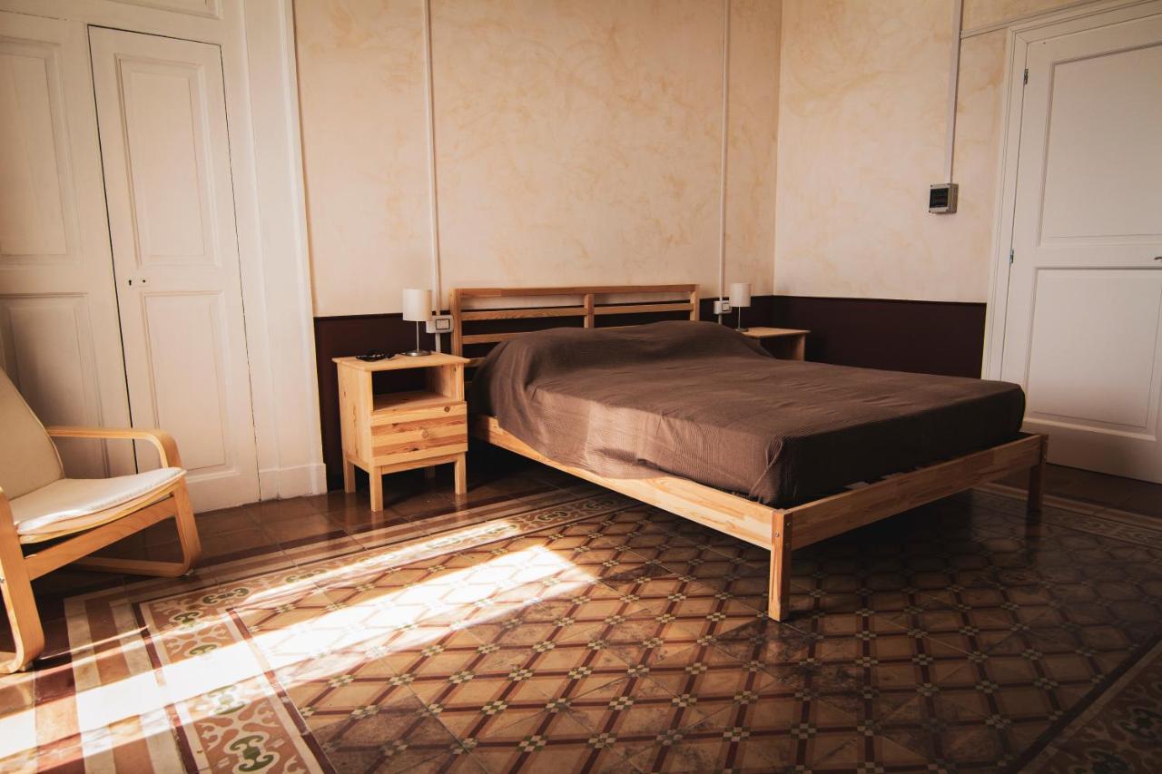 B&B Le Finestre Sul Mare ตารันโต ภายนอก รูปภาพ