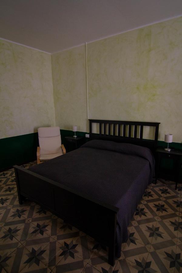 B&B Le Finestre Sul Mare ตารันโต ภายนอก รูปภาพ